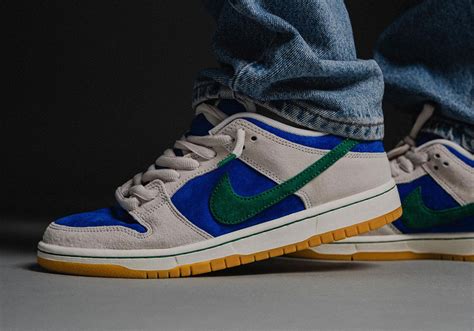 nike dunks hyper royal|Nike sb malachite.